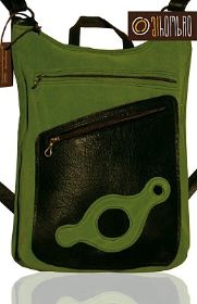 mochila verde y marron.jpg